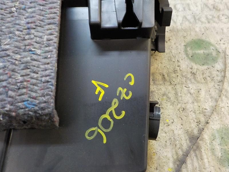 Recambio de guantera para peugeot 308 1.6 hdi referencia OEM IAM 16108047ZD  