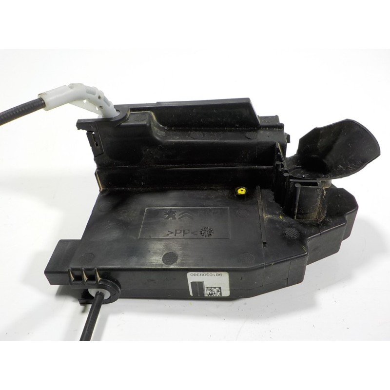 Recambio de cerradura puerta delantera derecha para peugeot 308 1.6 blue-hdi fap referencia OEM IAM 9810309380 9810309380 