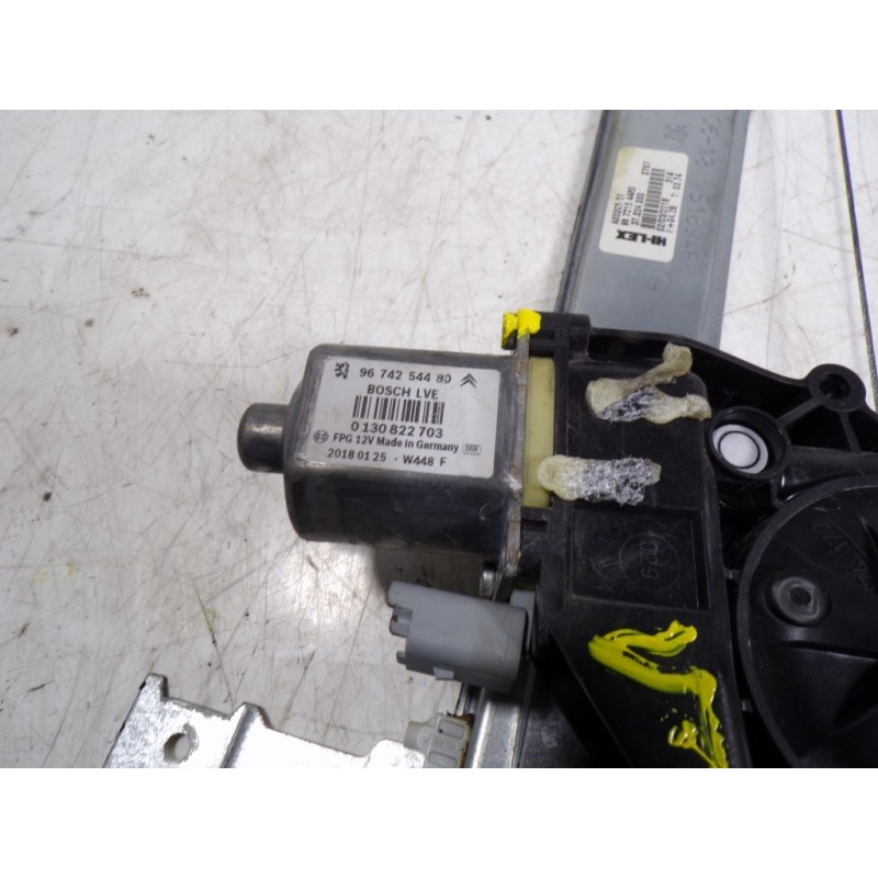 Recambio de elevalunas delantero izquierdo para peugeot 208 1.6 blue-hdi fap referencia OEM IAM 9673154480 9674254480 0130822703