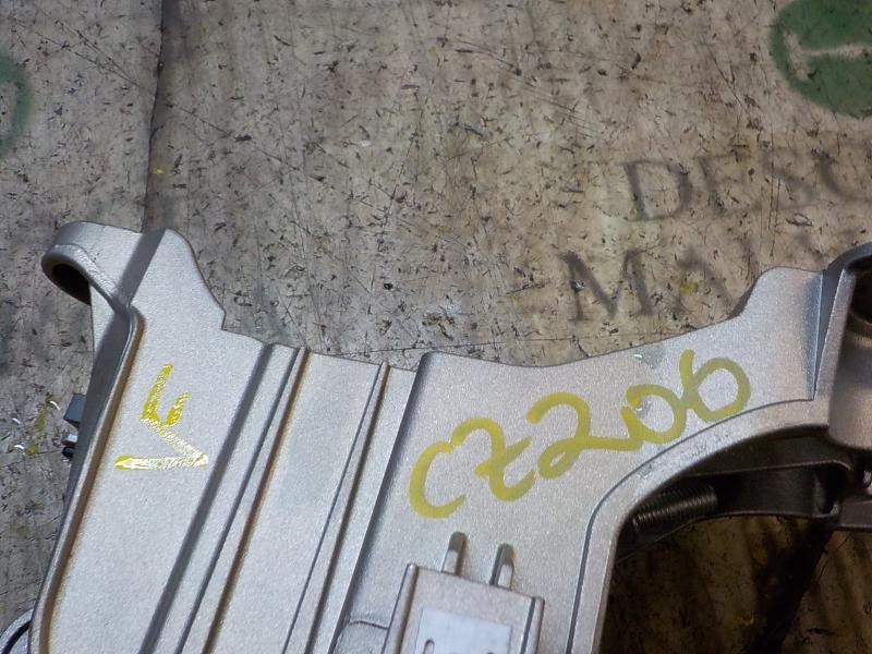 Recambio de palanca freno de mano para peugeot 308 1.6 hdi referencia OEM IAM 98025741ZD  