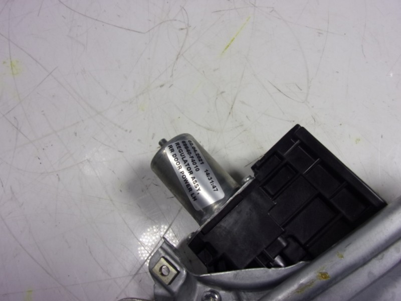 Recambio de elevalunas trasero izquierdo para toyota c-hr 132 kw referencia OEM IAM 69840F4010 85710F4020 AE0620203921