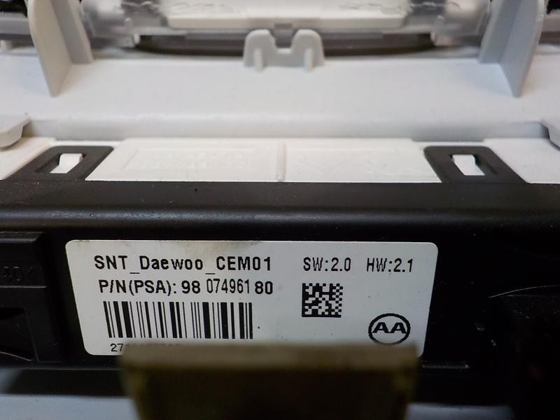 Recambio de piloto interior para peugeot 308 1.6 hdi referencia OEM IAM 96887290PR  