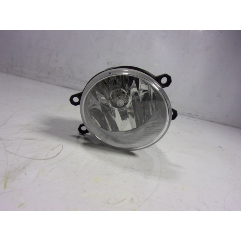 Recambio de faro antiniebla derecho para toyota c-hr 132 kw referencia OEM IAM 8121002110 8121002110 