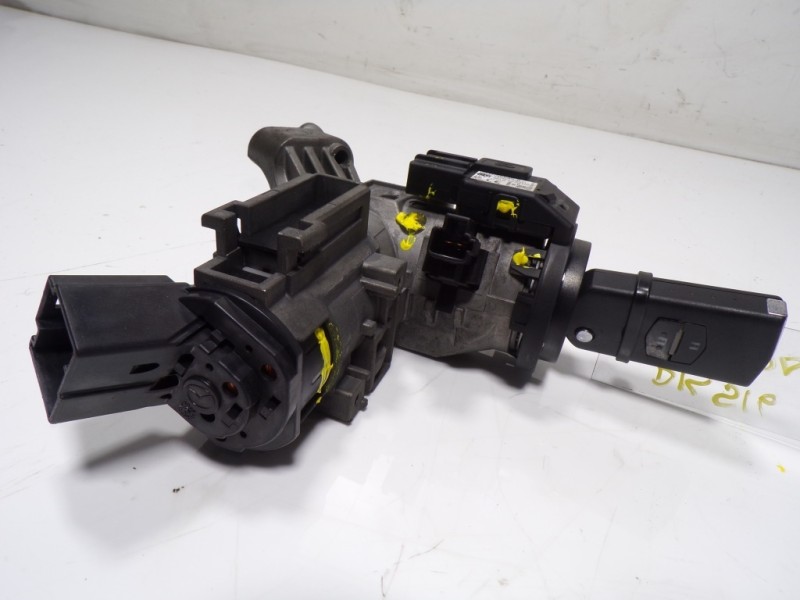 Recambio de antirrobo para mazda 2 lim. (de) 1.6 cd diesel cat referencia OEM IAM DHY37629X D01H66938B 