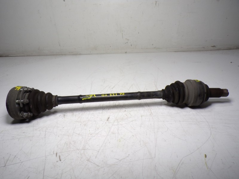 Recambio de transmision trasera derecha para bmw x1 (e84) sdrive 20d referencia OEM IAM 33207605486  