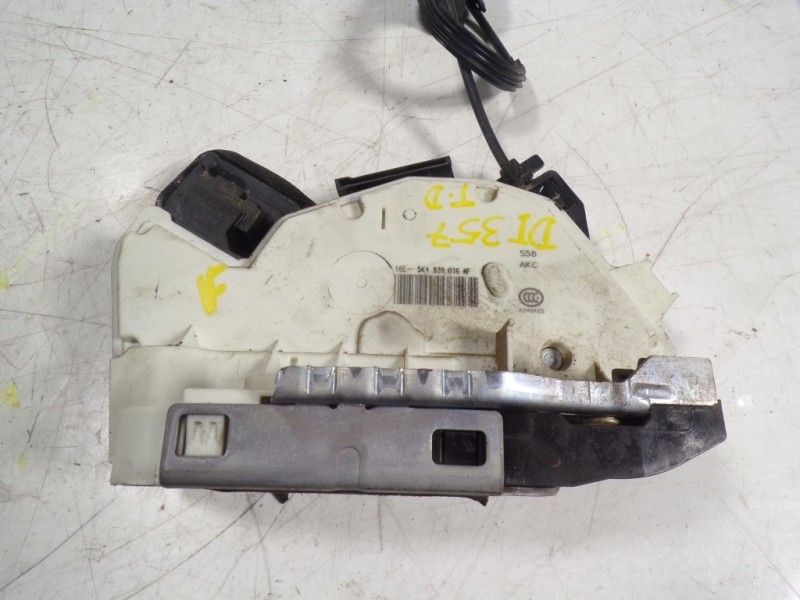 Recambio de cerradura puerta trasera derecha para seat leon (5f1) fr referencia OEM IAM 5K4839016AF 5K4839016AF 