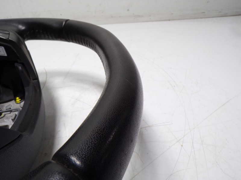 Recambio de volante para citroën c4 cactus 1.2 12v e-thp referencia OEM IAM 98303131ZD 98303131ZD 