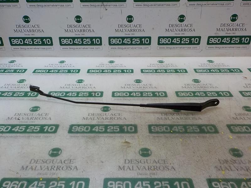 Recambio de brazo limpia delantero derecho para citroën berlingo station wagon x referencia OEM IAM   