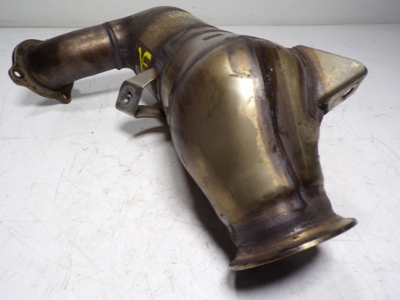 Recambio de catalizador para porsche macan (typ ) s referencia OEM IAM 95B254350 80704001  10704040 