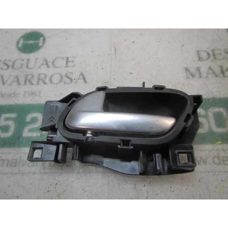 Recambio de maneta interior delantera izquierda para peugeot 208 1.2 12v vti referencia OEM IAM 96555518VV  