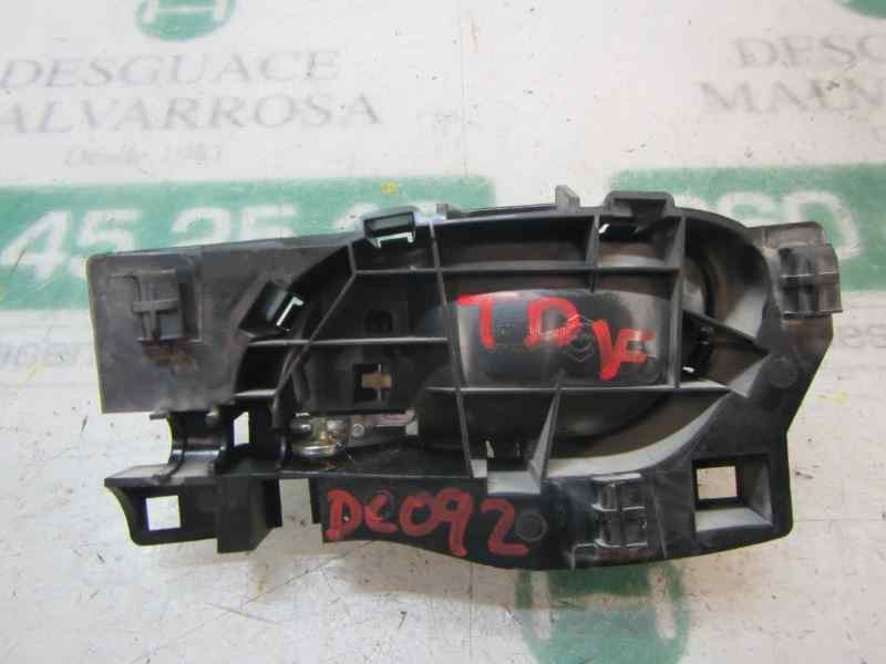 Recambio de maneta interior trasera derecha para peugeot 208 1.2 12v vti referencia OEM IAM 96555516VV  