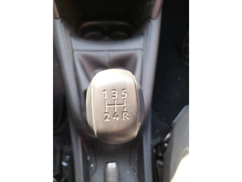 Recambio de palanca cambio para peugeot 208 1.6 blue-hdi fap referencia OEM IAM 9808161780 9808161780 