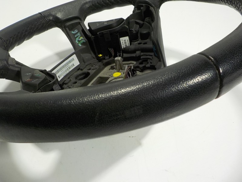 Recambio de volante para ford focus lim. (cb8) 1.6 tdci cat referencia OEM IAM 1779558 AM513600DE 
