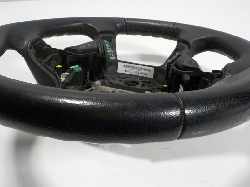 Recambio de volante para ford focus lim. (cb8) 1.6 tdci cat referencia OEM IAM 1779558 AM513600DE 