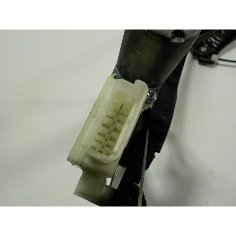 Recambio de elevalunas delantero derecho para peugeot 308 1.6 blue-hdi fap referencia OEM IAM 9816273080 9825710280 002832324040