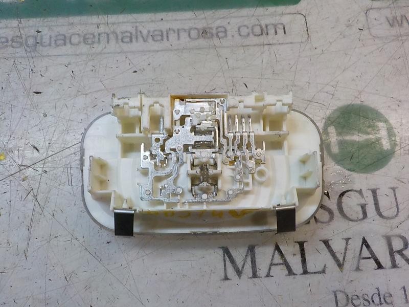 Recambio de piloto interior para citroën berlingo station wagon x referencia OEM IAM   