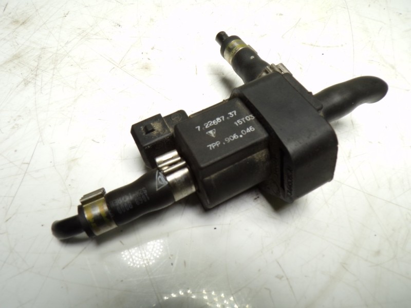 Recambio de valvula aire adicional para porsche macan (typ ) s referencia OEM IAM 7PP906046 72268737 