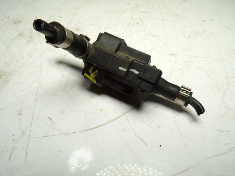 Recambio de valvula aire adicional para porsche macan (typ ) s referencia OEM IAM 7PP906046 72268737 