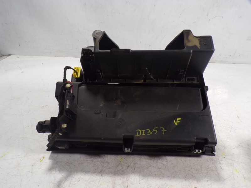 Recambio de guantera para seat leon (5f1) fr referencia OEM IAM 5F1857095KVS9  