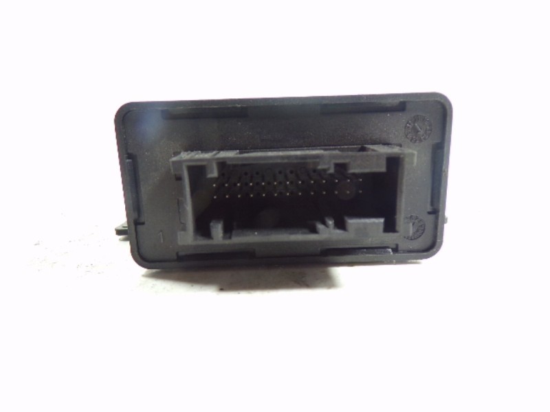 Recambio de modulo electronico para volkswagen cc (358) 2.0 tdi referencia OEM IAM 6R0907357CZ0C 6R0907357B 503950810200