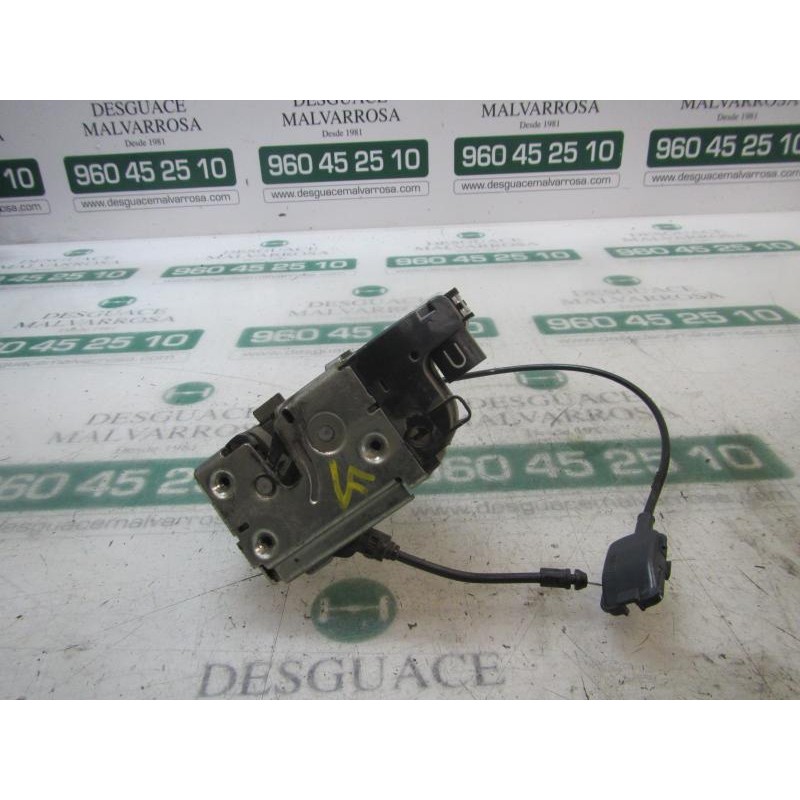 Recambio de cerradura puerta delantera derecha para renault megane ii classic berlina 1.6 16v referencia OEM IAM   