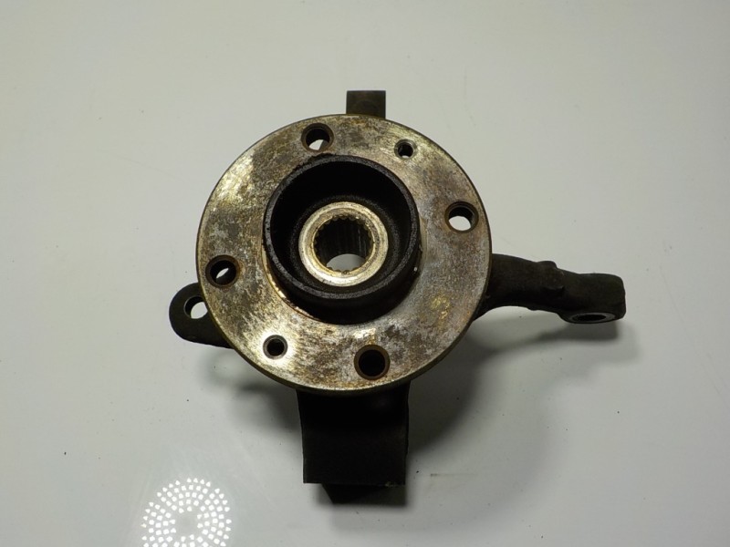 Recambio de mangueta delantera izquierda para dacia sandero 1.2 16v cat referencia OEM IAM 6001548865  