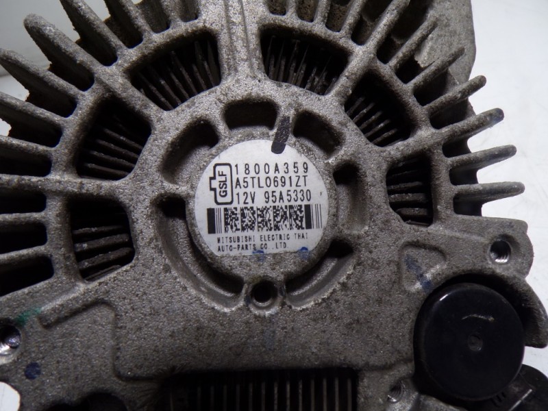Recambio de alternador para mitsubishi space star (a00) 1.2 referencia OEM IAM 1800A359 1800A359 