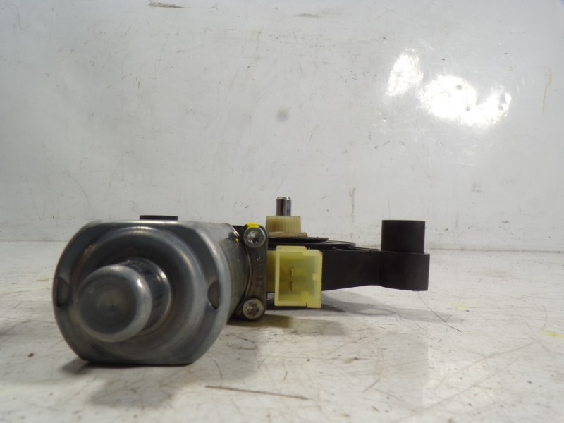 Recambio de motor elevalunas delantero derecho para seat leon (5f1) fr referencia OEM IAM 5Q0959802B 5Q0959802B 