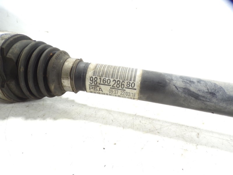 Recambio de transmision derecha para peugeot 208 1.6 blue-hdi fap referencia OEM IAM 9816028680 9816028680 