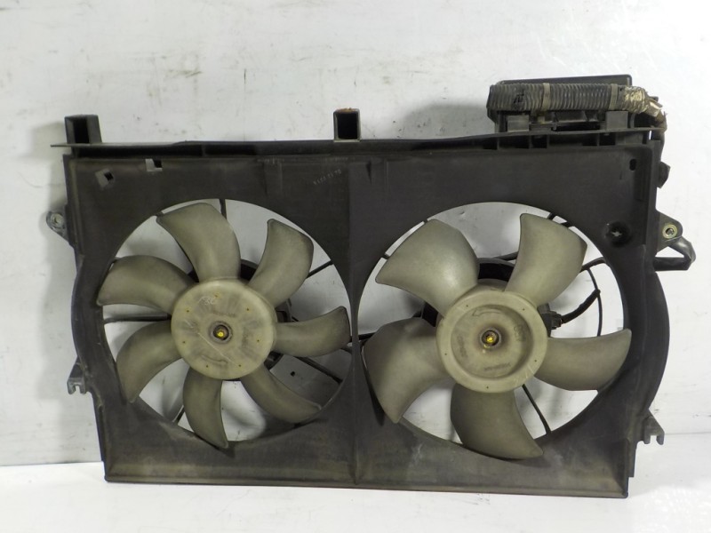 Recambio de electroventilador para toyota avensis berlina (t25) 2.0 turbodiesel cat referencia OEM IAM   