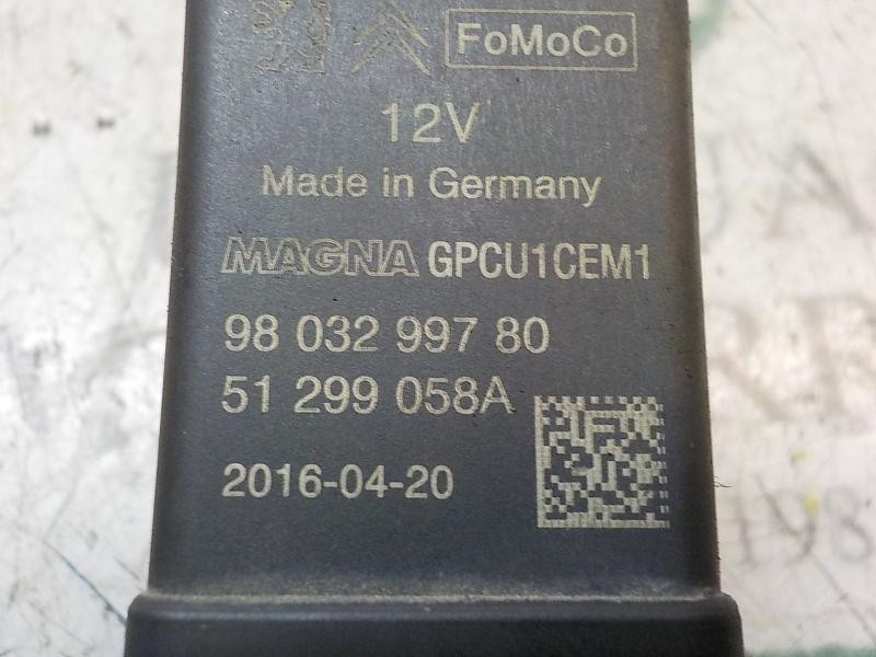 Recambio de caja precalentamiento para peugeot partner kombi access referencia OEM IAM   