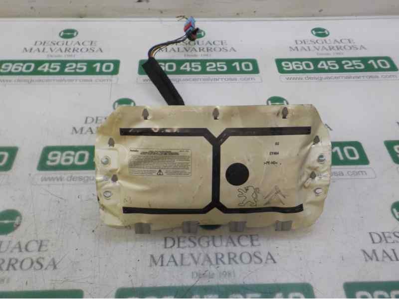 Recambio de airbag delantero derecho para toyota auris 1.3 16v cat referencia OEM IAM   