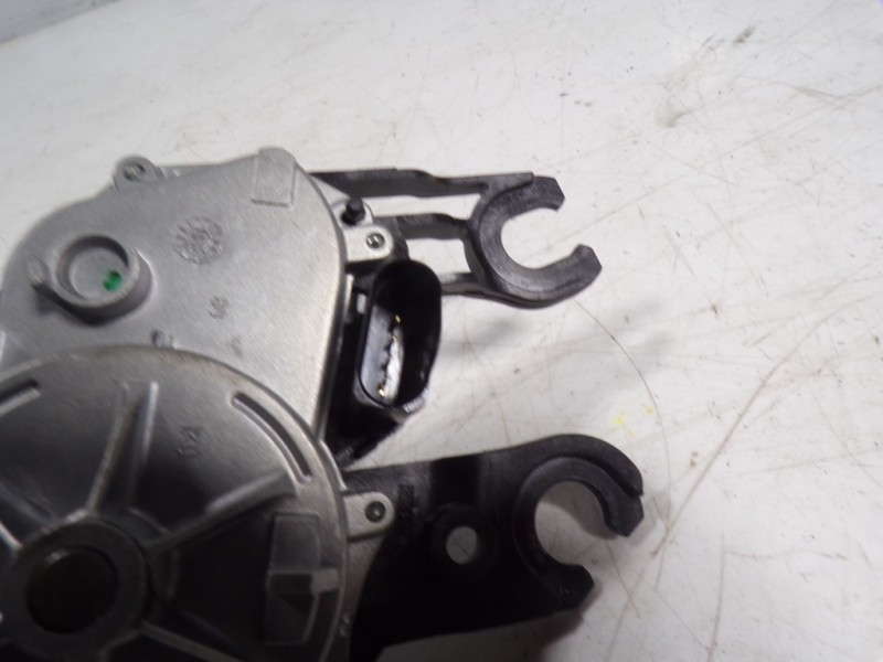 Recambio de motor limpia trasero para seat leon (5f1) fr referencia OEM IAM 5F4955711A 5F4955711A W000086097