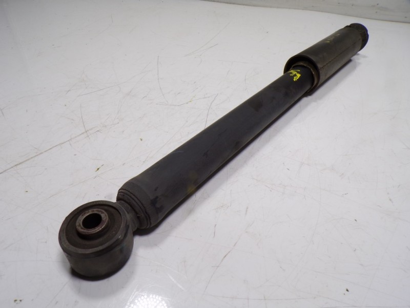 Recambio de amortiguador trasero derecho para mitsubishi space star (a00) 1.2 referencia OEM IAM 4162A199  