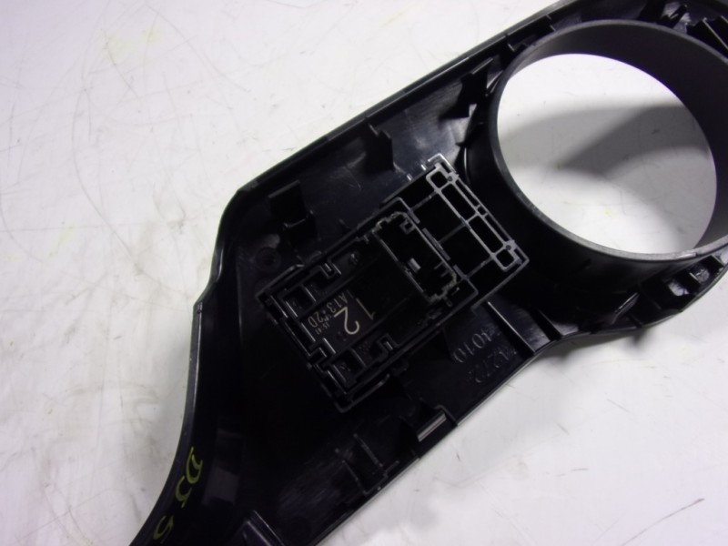 Recambio de mando elevalunas trasero izquierdo para toyota c-hr 132 kw referencia OEM IAM 8481002240  