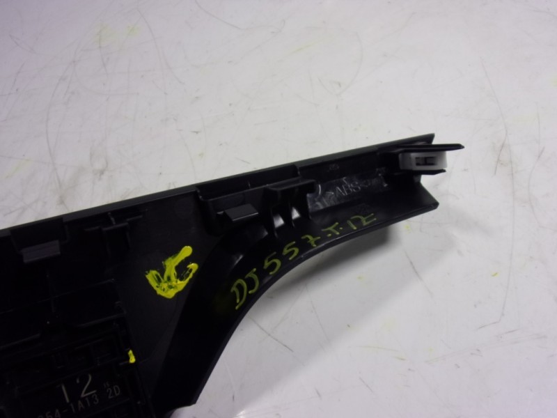 Recambio de mando elevalunas trasero izquierdo para toyota c-hr 132 kw referencia OEM IAM 8481002240  