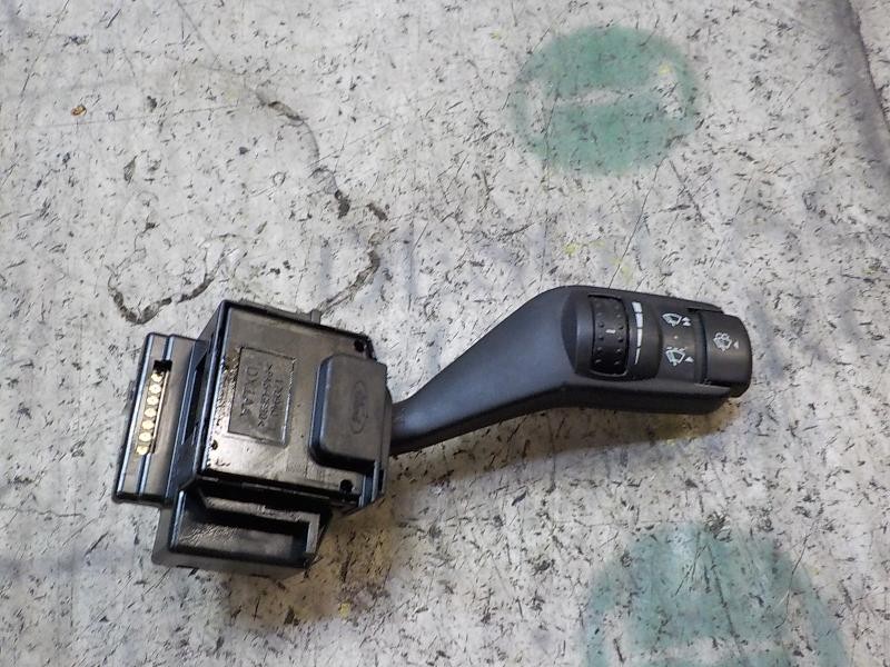 Recambio de mando limpia para ford focus lim. (cb4) trend referencia OEM IAM   