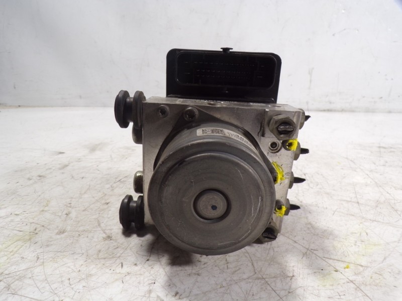 Recambio de abs para opel insignia berlina 2.0 16v cdti referencia OEM IAM 23210878 23163767 