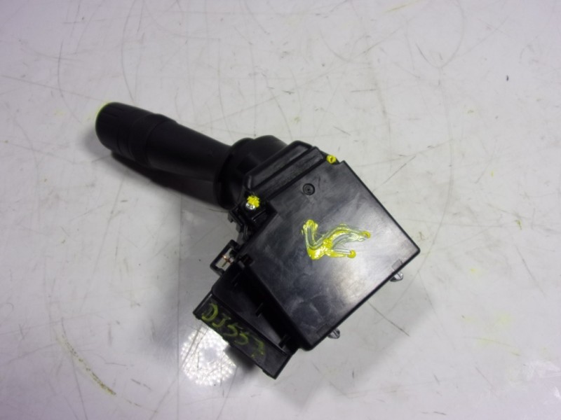 Recambio de mando limpia para toyota c-hr 132 kw referencia OEM IAM 84652F4020 F402017J422 F402017J422