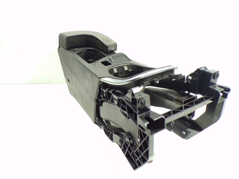 Recambio de apoyabrazos central para opel insignia berlina 2.0 16v cdti referencia OEM IAM  22792673 