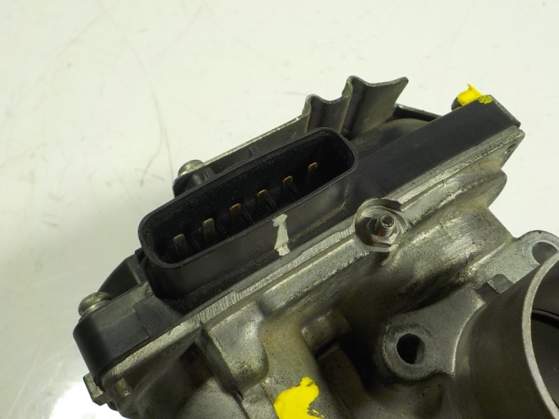 Recambio de caja mariposa para mitsubishi space star (a00) 1.2 referencia OEM IAM 1450A193  