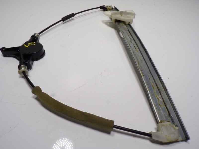 Recambio de elevalunas delantero izquierdo para mazda 2 lim. (de) 1.6 cd diesel cat referencia OEM IAM D65159590A  