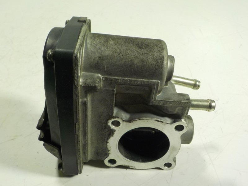 Recambio de caja mariposa para mitsubishi space star (a00) 1.2 referencia OEM IAM 1450A193  