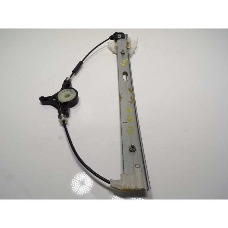 Recambio de elevalunas trasero derecho para mazda 2 lim. (de) 1.6 cd diesel cat referencia OEM IAM D65172590A  