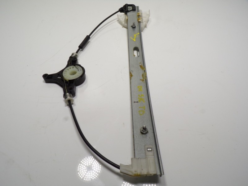 Recambio de elevalunas trasero derecho para mazda 2 lim. (de) 1.6 cd diesel cat referencia OEM IAM D65172590A  