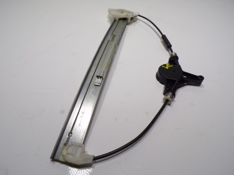 Recambio de elevalunas trasero derecho para mazda 2 lim. (de) 1.6 cd diesel cat referencia OEM IAM D65172590A  