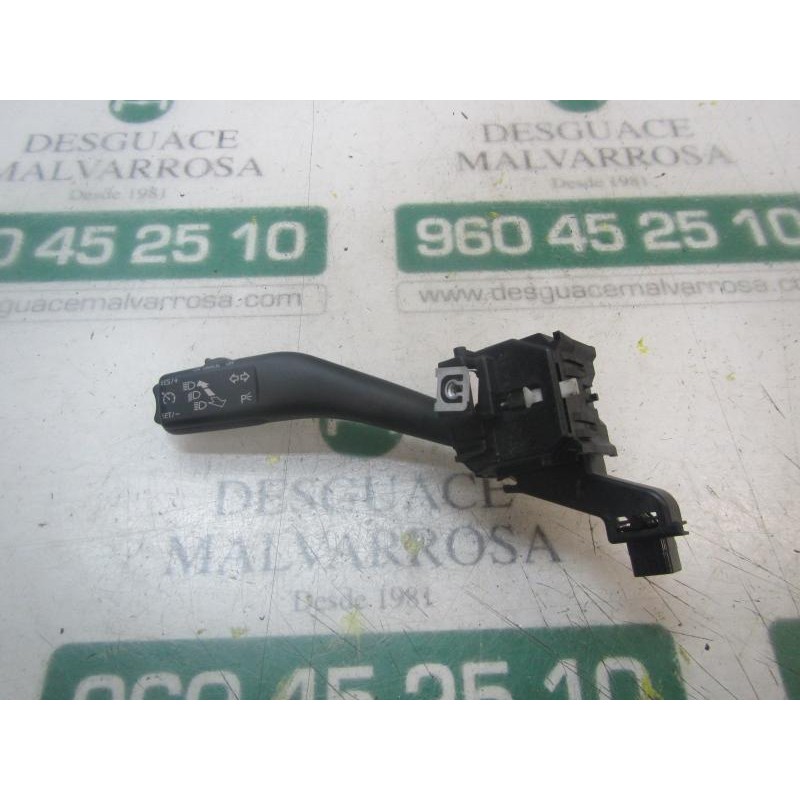 Recambio de mando intermitentes para seat leon (1p1) stylance / style referencia OEM IAM   