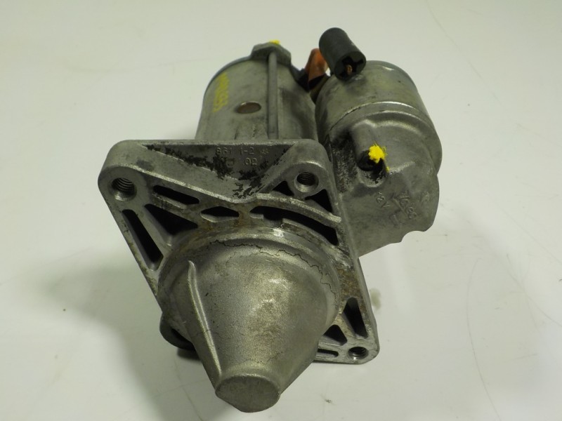 Recambio de motor arranque para renault koleos bose edition referencia OEM IAM  233003330R 