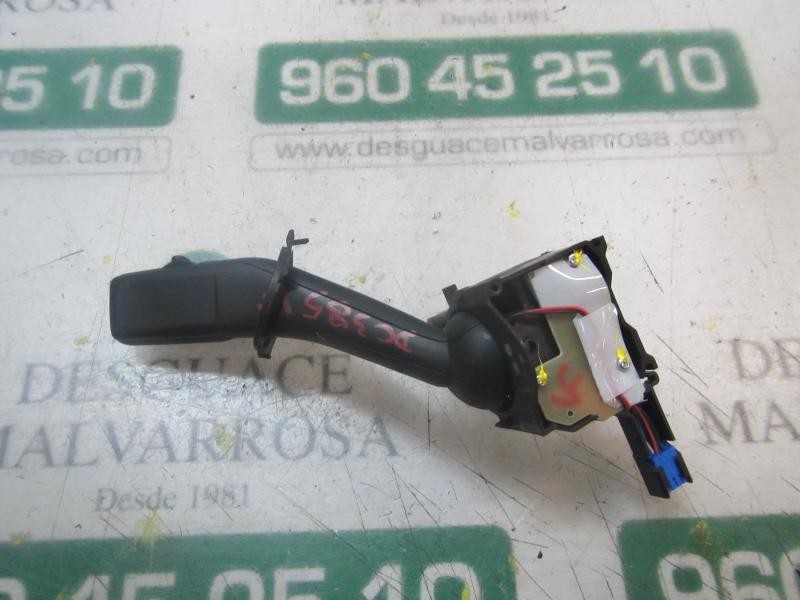 Recambio de mando limpia para seat leon (1p1) stylance / style referencia OEM IAM   