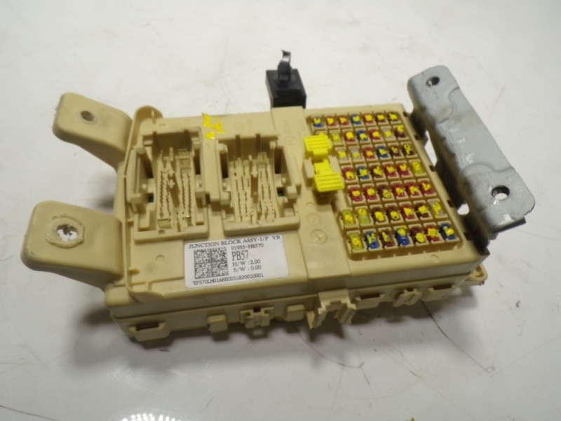 Recambio de caja reles / fusibles para kia rio (yb) 1.0 tgdi cat referencia OEM IAM 91955H8570 91955H8570 